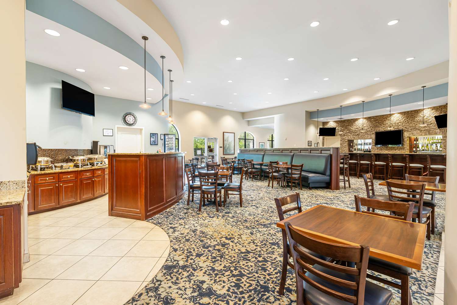Best Western Plus Westgate Inn & Suites 13/19
