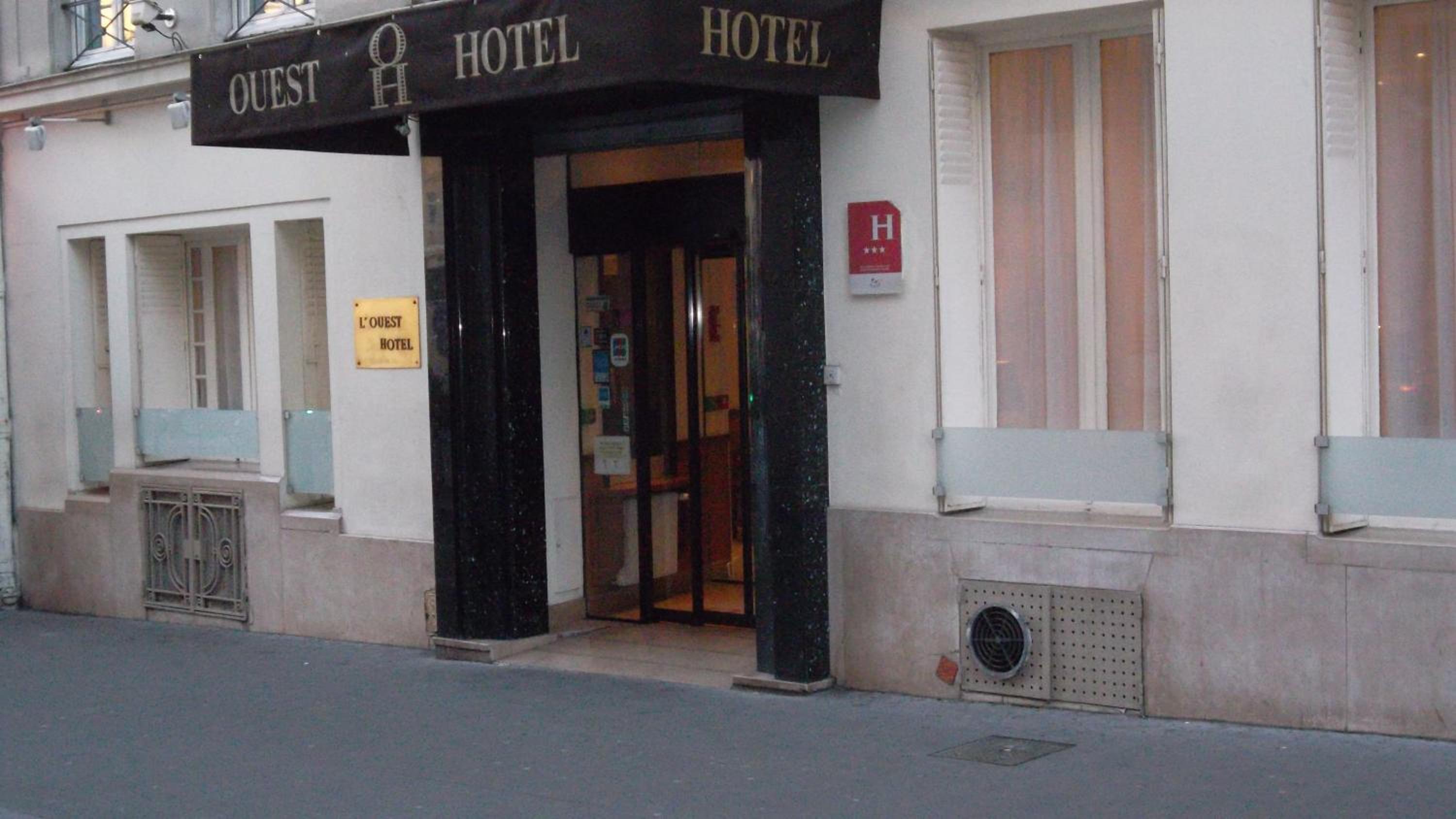 Louest Hotel 1/50