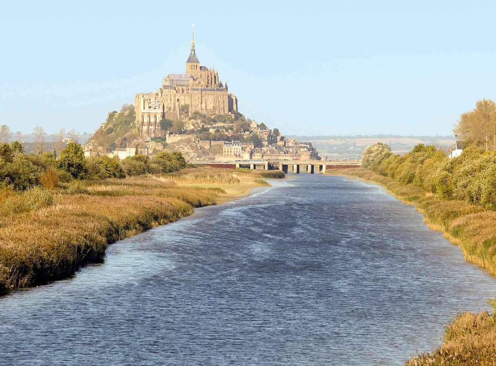 Mercure Mont Saint Michel 74/78