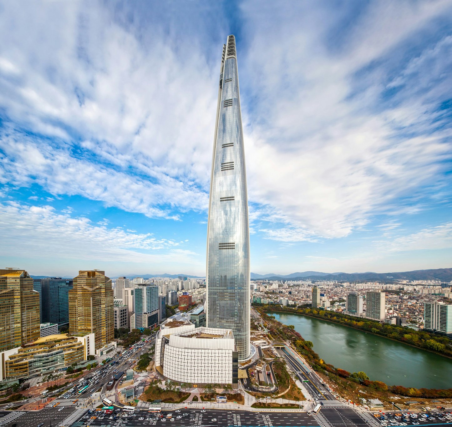 Signiel Seoul 65/74