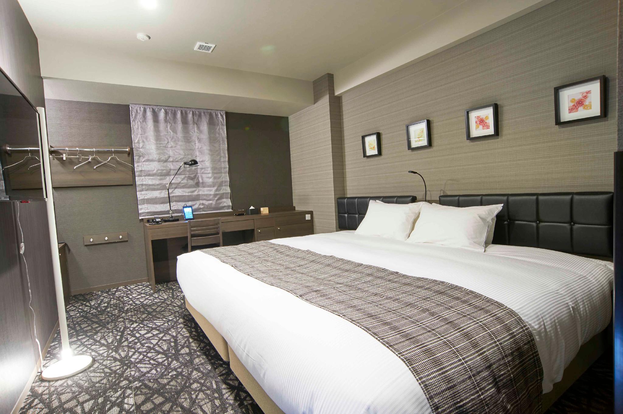Hollywood, Twin Beds
