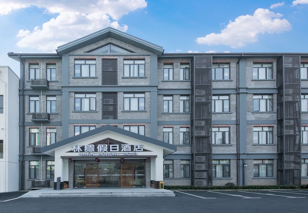 Shanghai Linyin Holiday Hotel 3/71