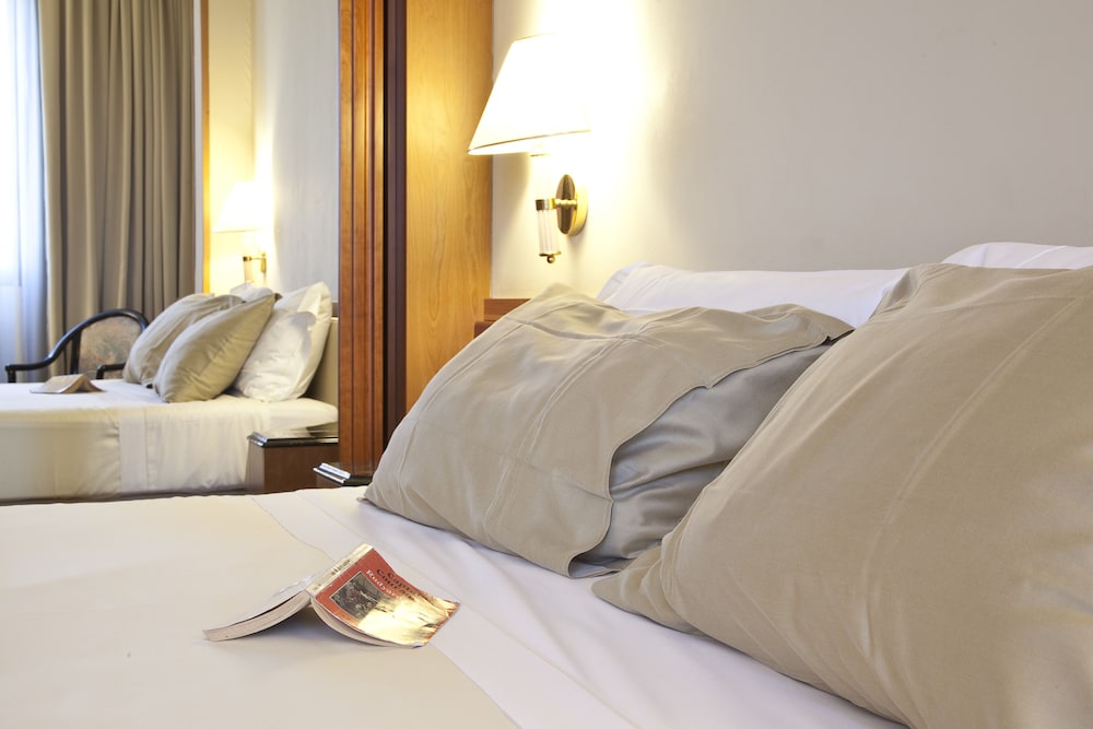 Hotel Leon d Oro 28/79