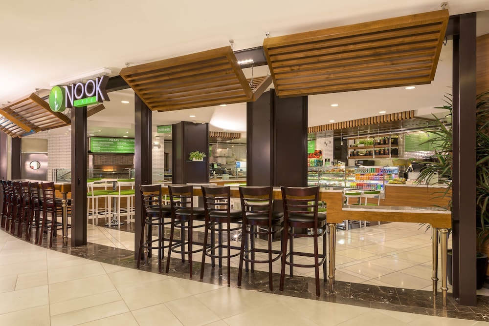 The LINQ Hotel & Casino - A Caesars Rewards Destination 39/54