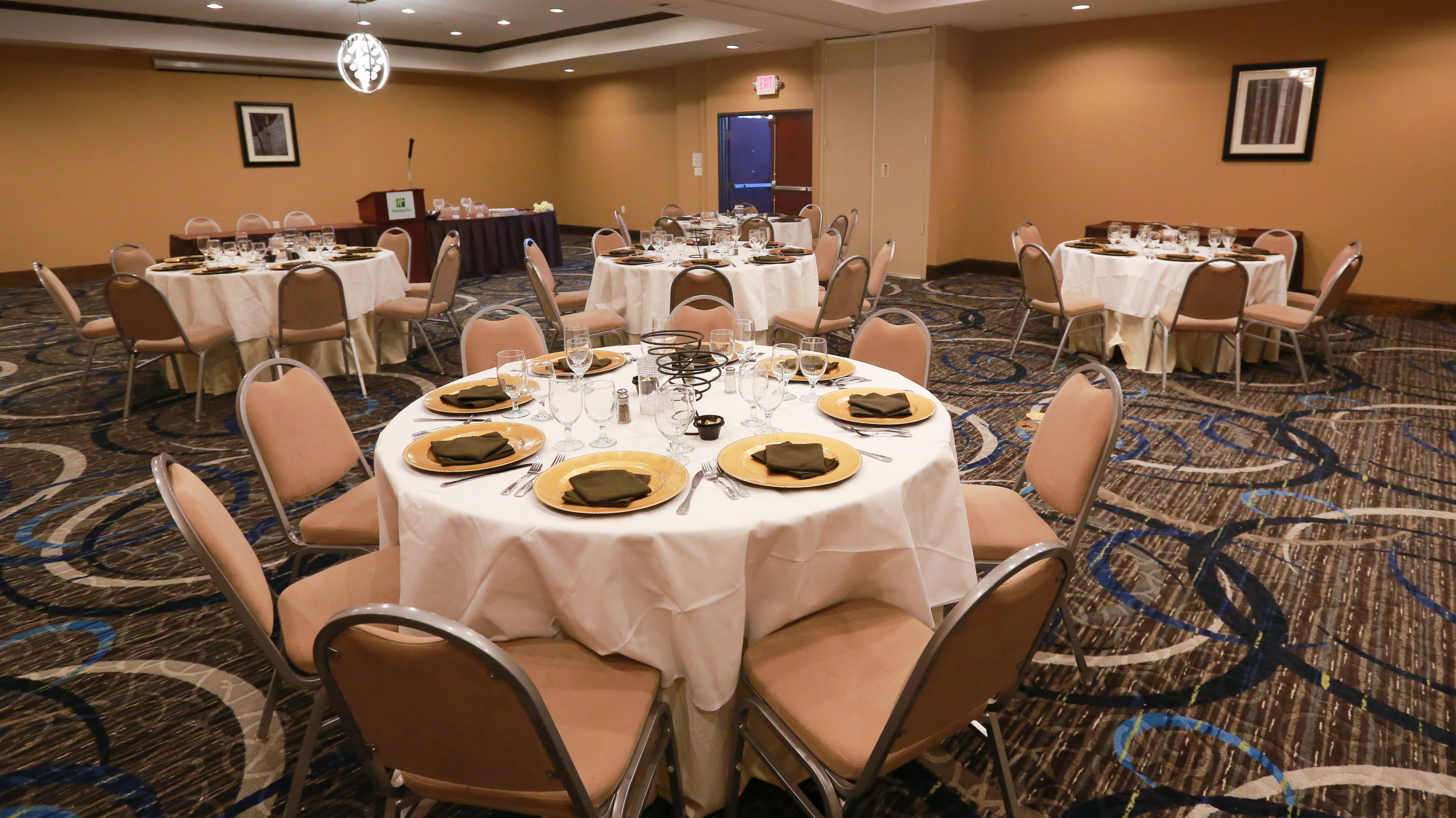 Holiday Inn Houston Webster 60/63