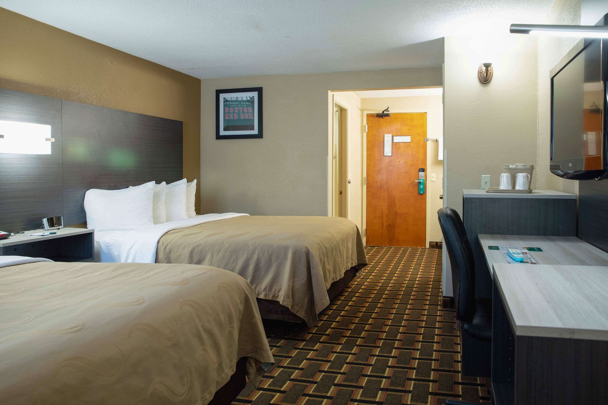 غرفة قياسية بسريرين كوين، Quality Inn Raynham - Taunton 10/10