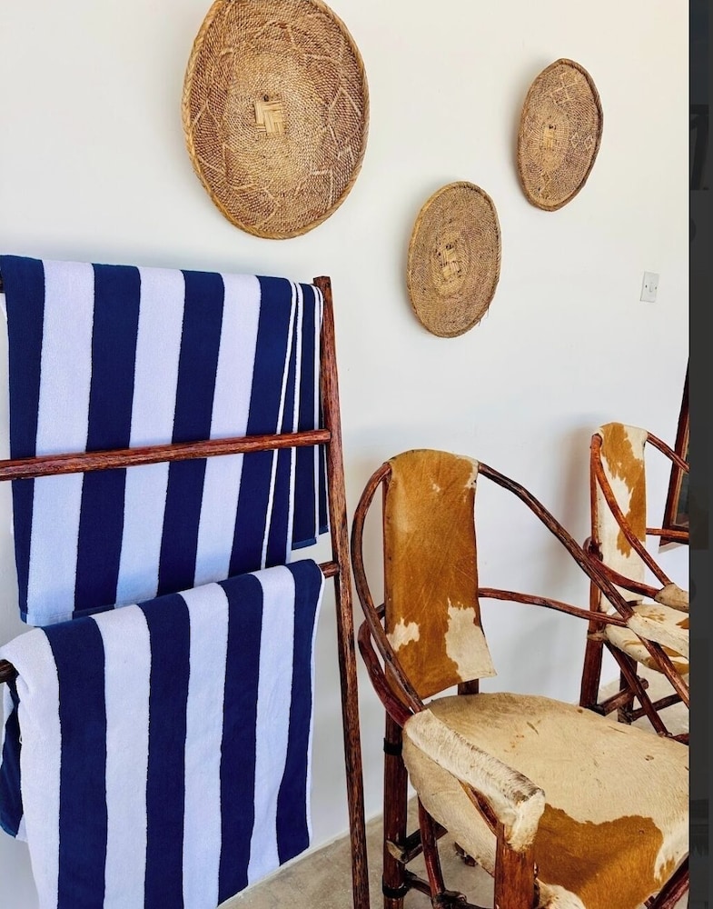 Garden Beach Bungalows 39/68