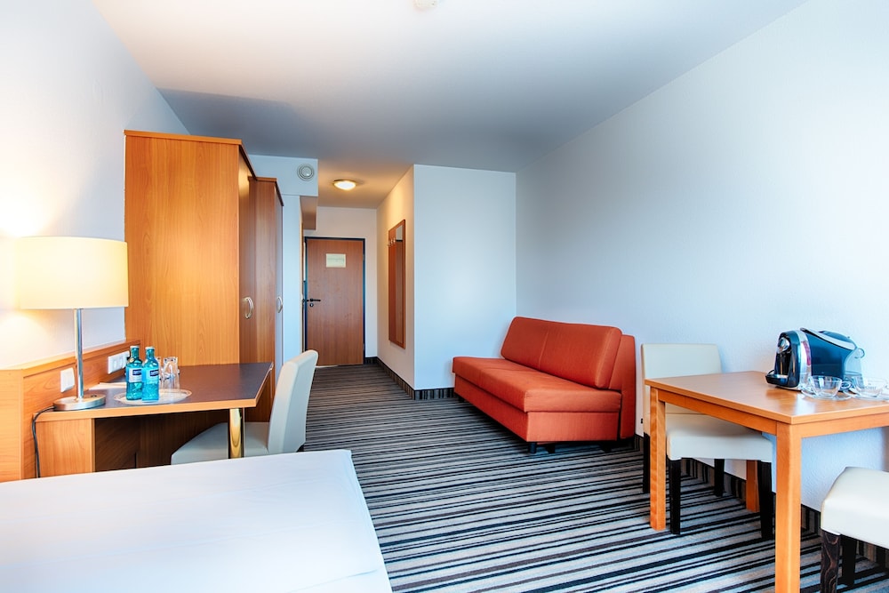 ACHAT Hotel Stuttgart Zuffenhausen 55/80
