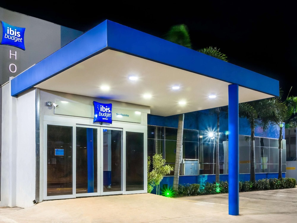 Ibis Budget Sertaozinho 2/61