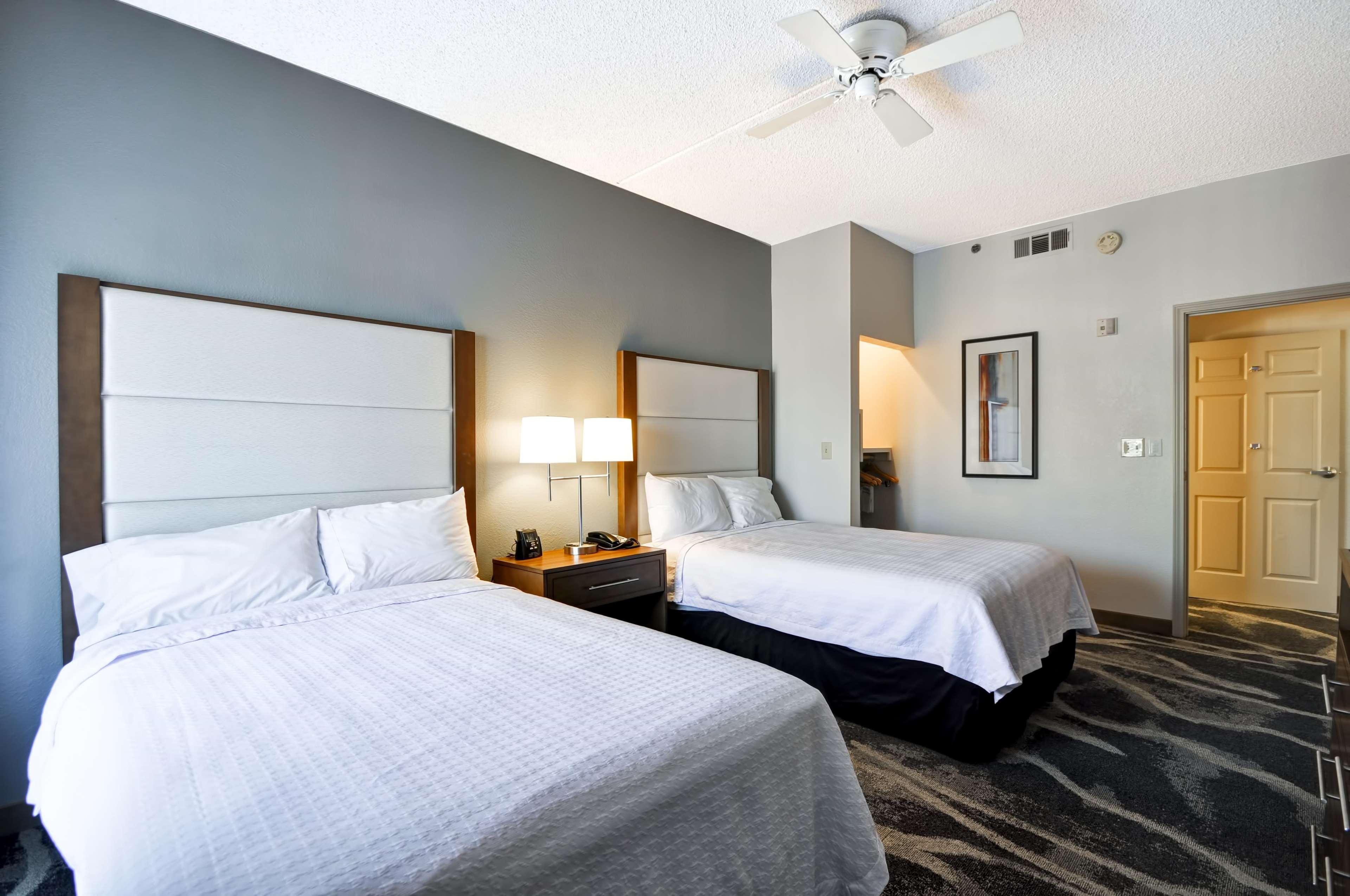2 BEDROOMS, SUITE, 2 DOUBLE BEDS, KING BED, 2 BATHROOMS