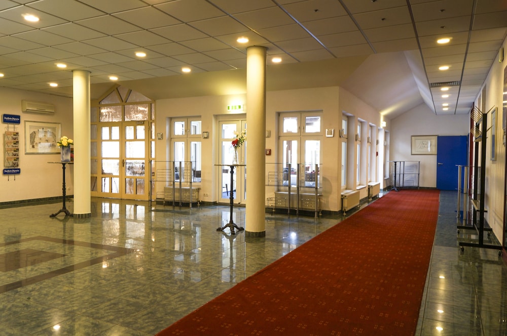 Trip Inn Kongresshotel Rodgau 37/70