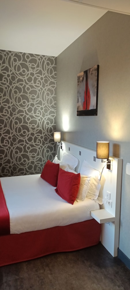 Hotel the Originals de L Univers Montlucon 8/58
