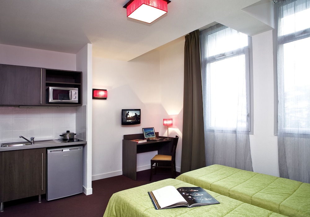 Aparthotel Adagio Access Toulouse Saint Cyprien 3/50