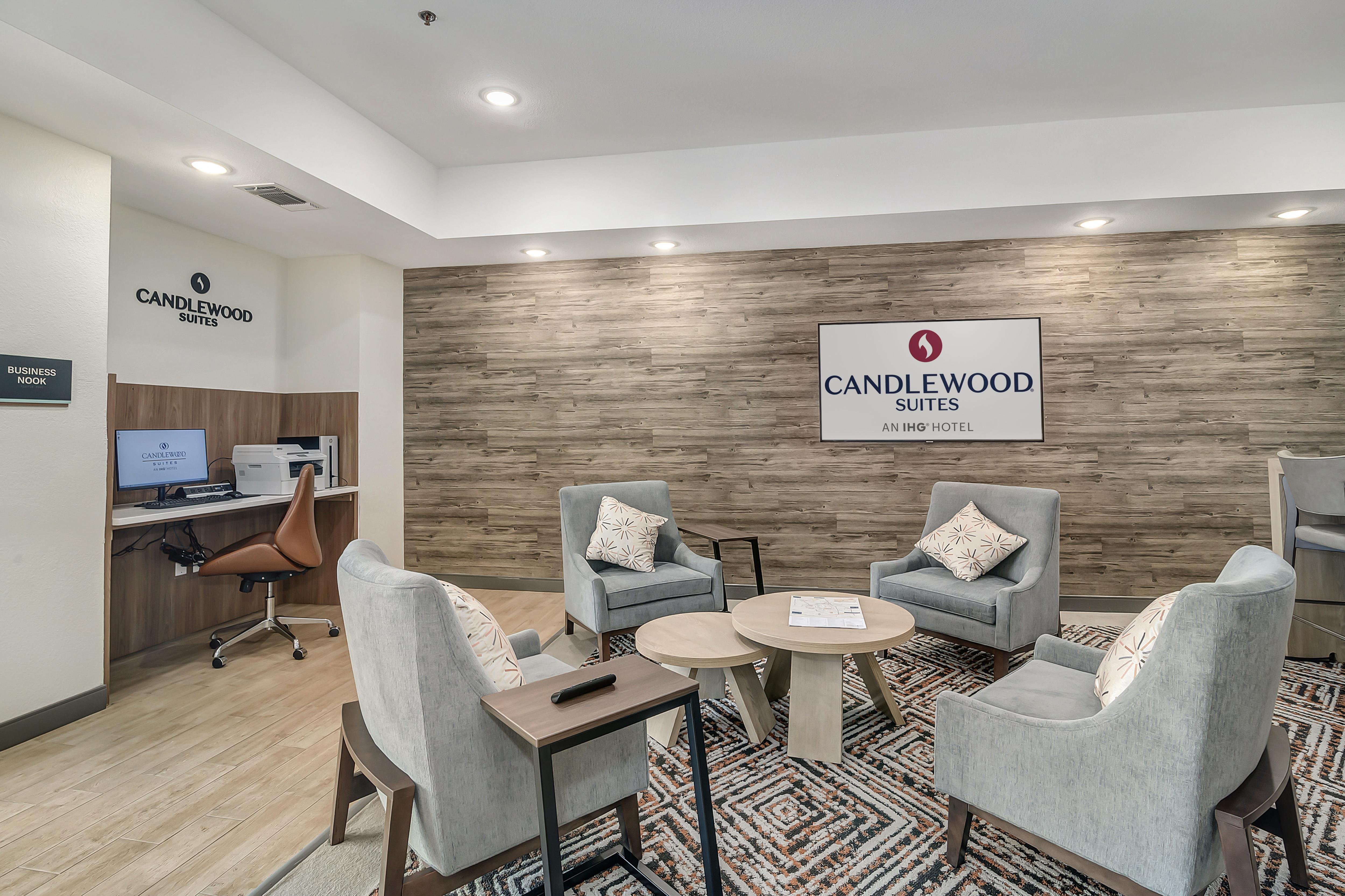 Candlewood Suites Longview 13/23