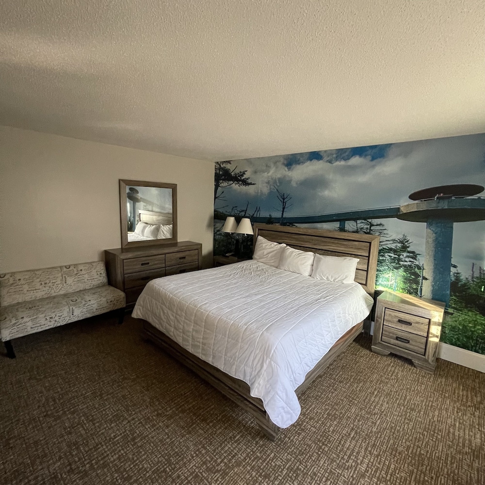 Country Town N Suites 8/65
