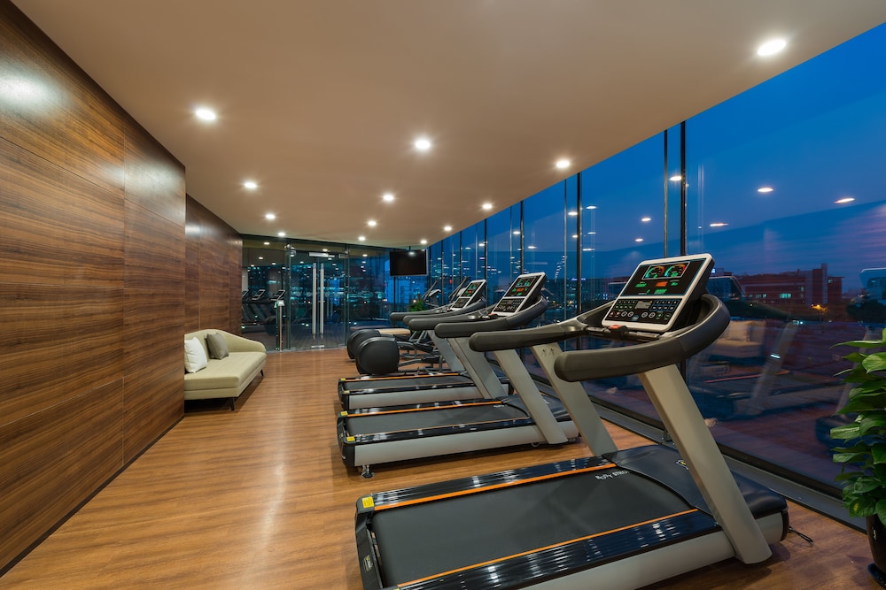 Novotel Shanghai Hongqiao 37/59