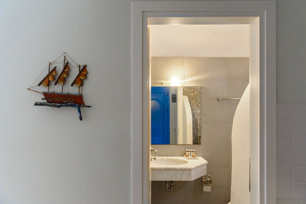 Aelia Apartments 40/61