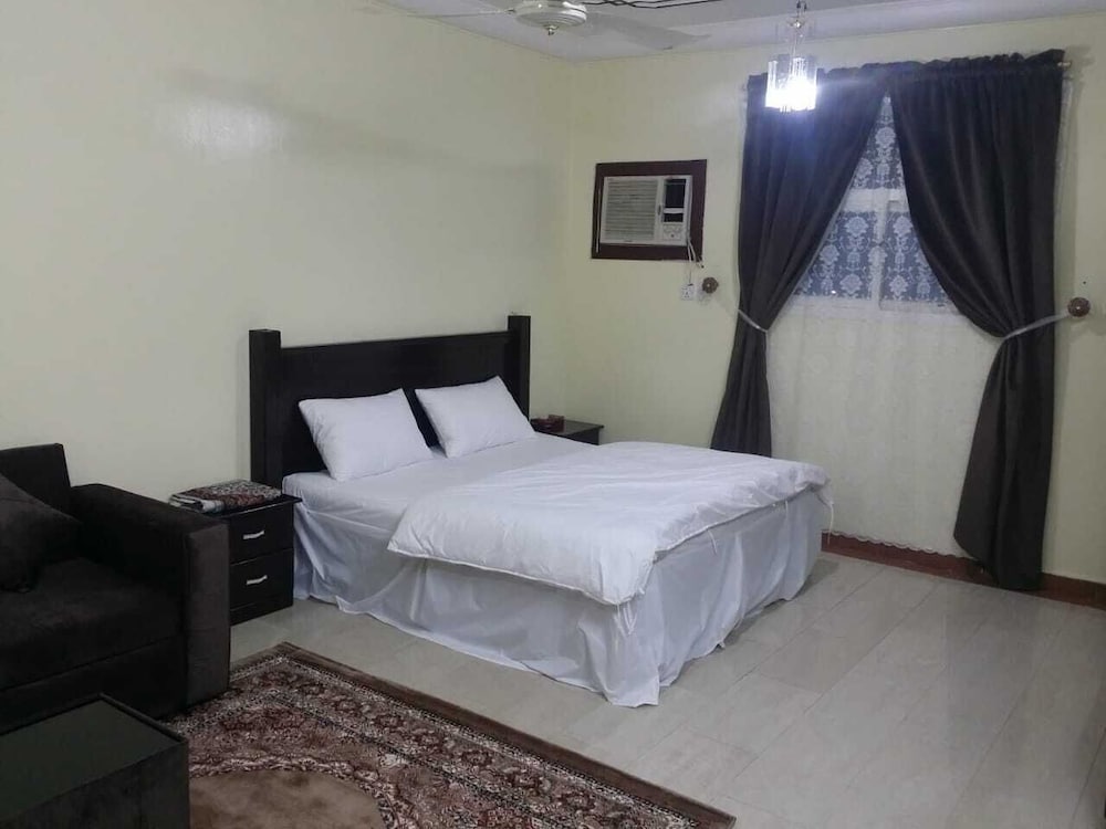 العييري للوحدات السكنية حائل 1(Al Eairy Apartment Hail 1) 15/25