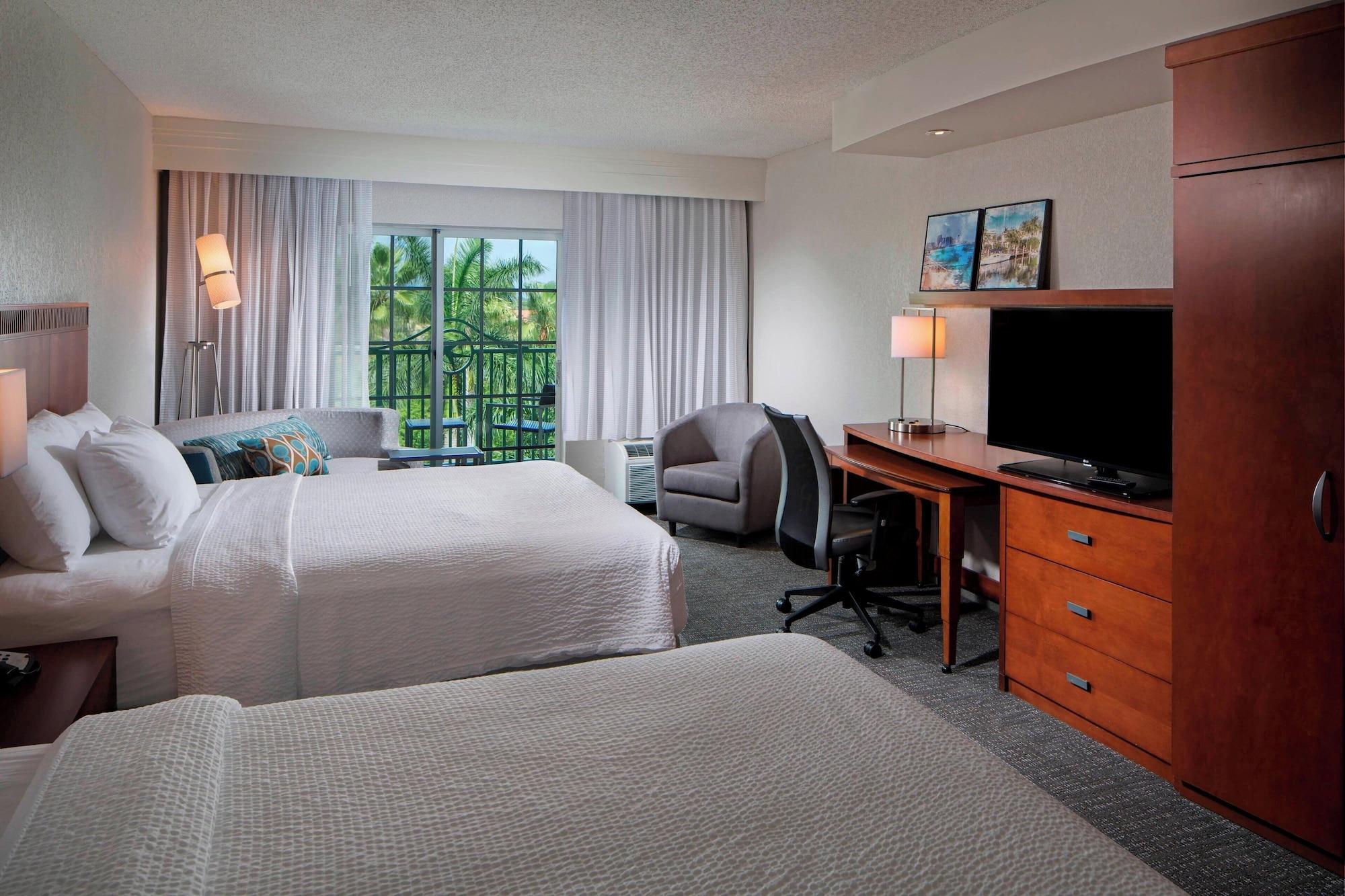 Family, Multiple Beds, Bathtub, Accessible