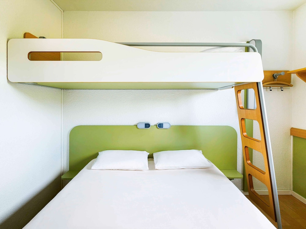 Ibis Budget Chartres 16/41