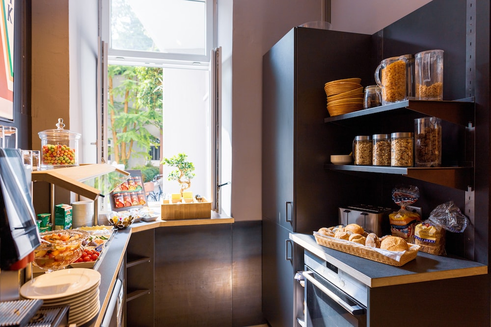Mk Hotel Munchen Max-Weber-Platz 40/70
