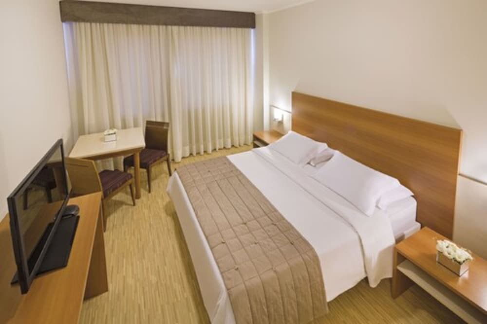 Swan Novo Hamburgo 14/42