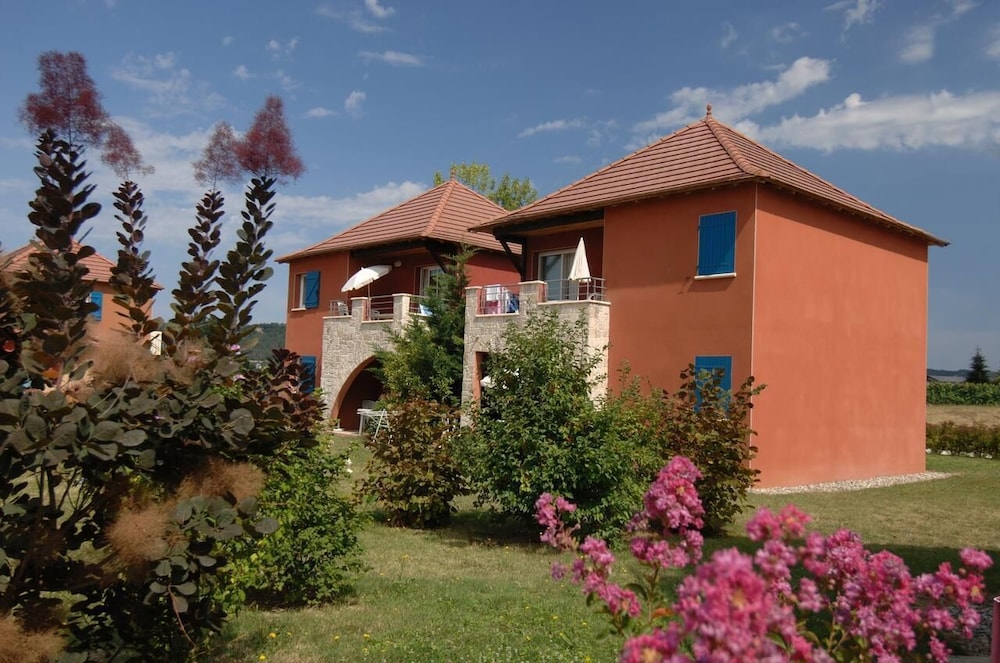 TERRES DE FRANCE - DOMAINE DE CLAIRE RIVE 3/36