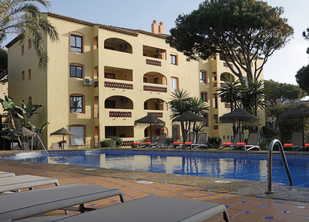 Macdonald Dona Lola Club in MIJAS COSTA