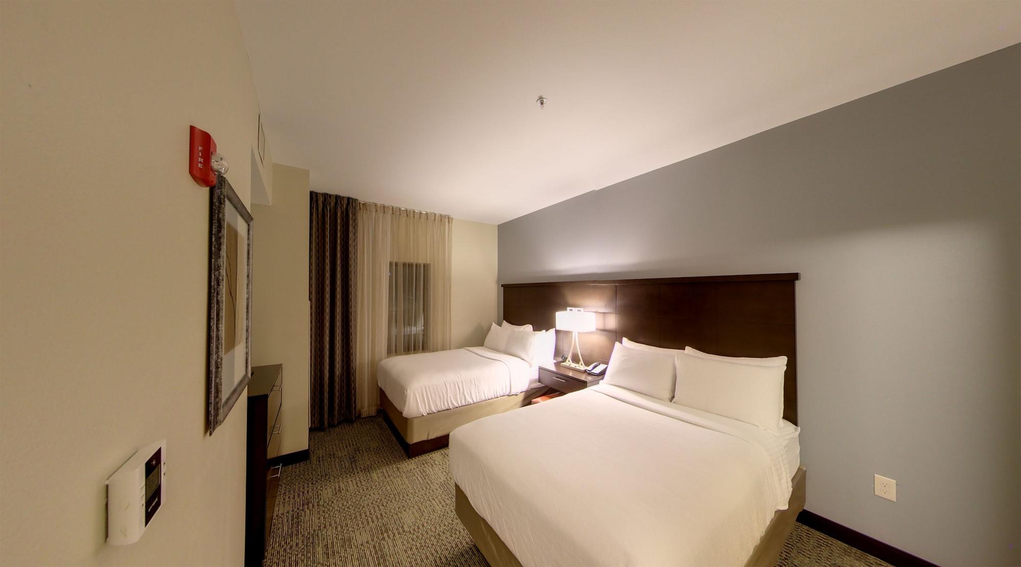 Suite, Multiple Beds