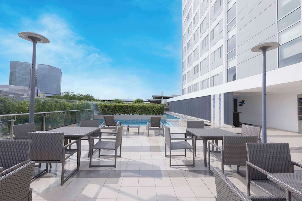Park Inn By Radisson Iloilo 55/58