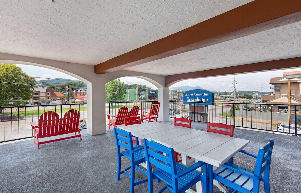 Americana Inn a Travelodge by Wyndham 32/50