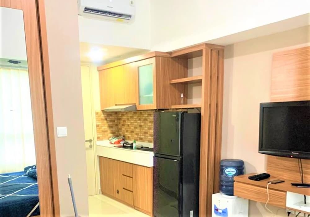 Springlake Apartment Summarecon by Veeroom by ZUZU 42/42
