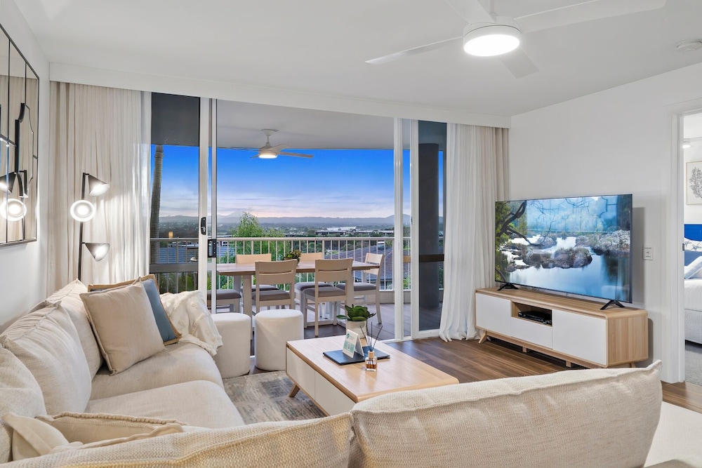 Noosa Hill Resort. 48/78