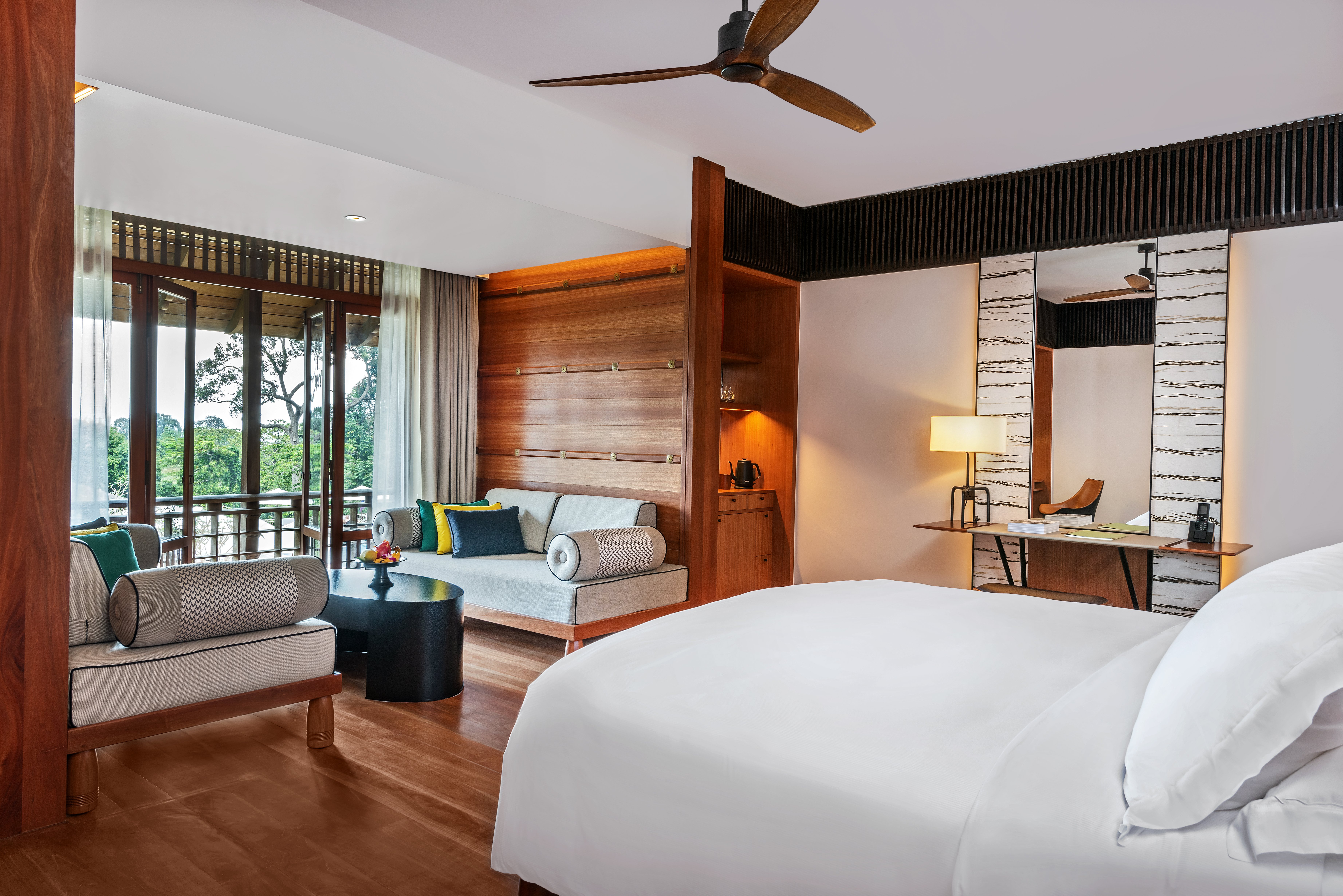 Canopy, Deluxe, King Bed