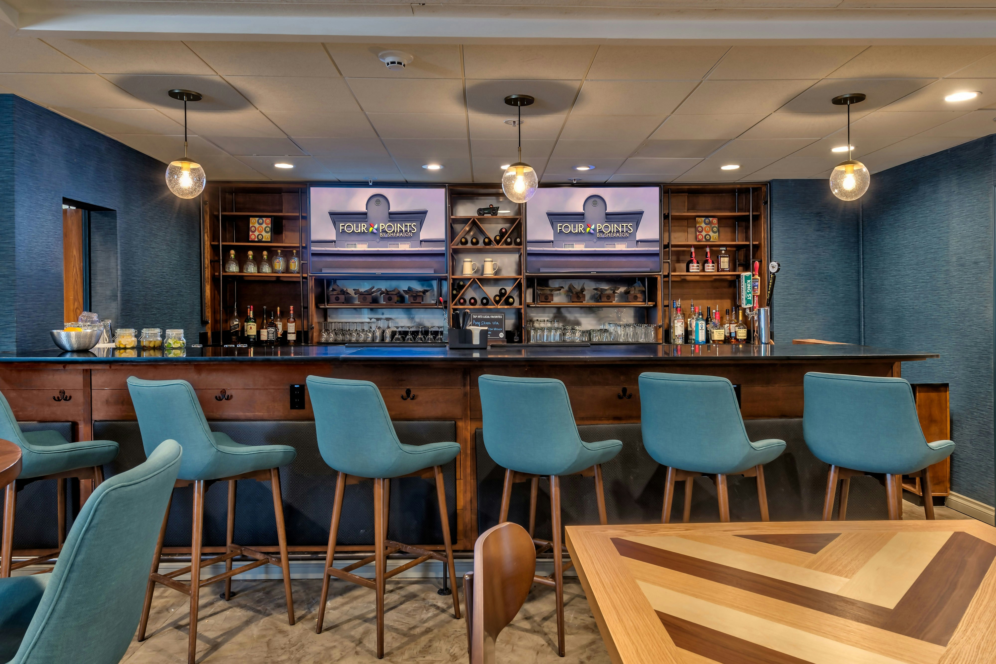 Four Points By Sheraton Anchorage Downtown 7/8