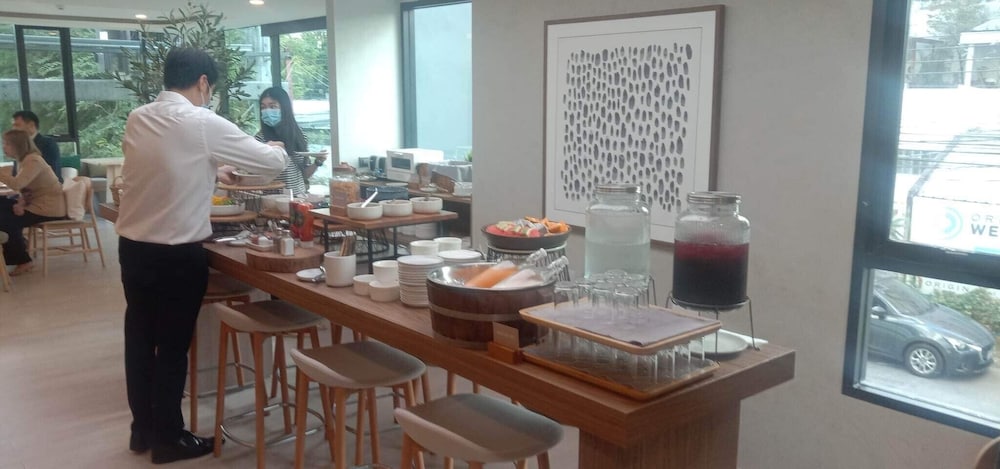 Wellness Stay And Hotel Sukhumvit 107 108/123