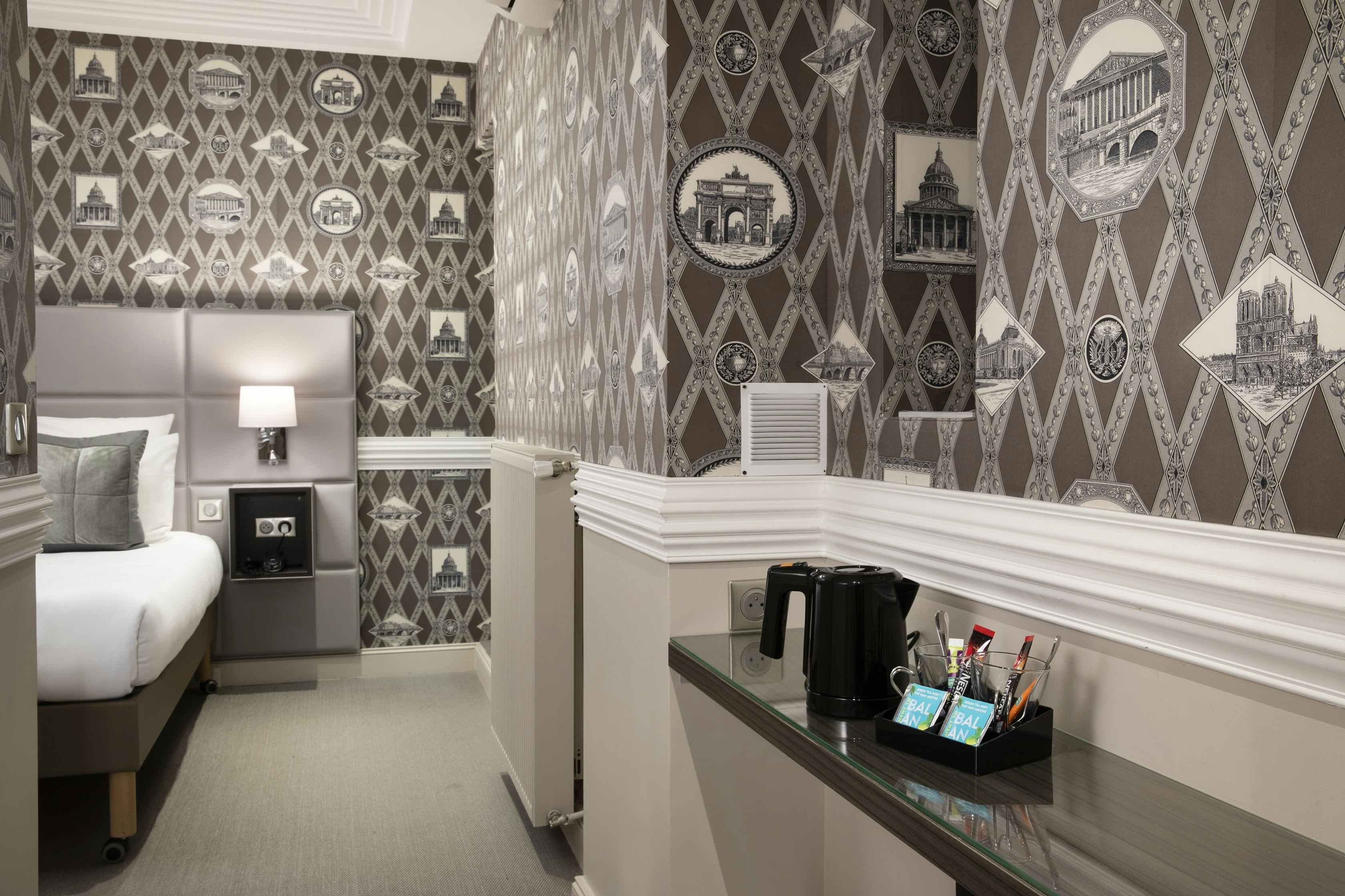Elysees Hotel 39/40