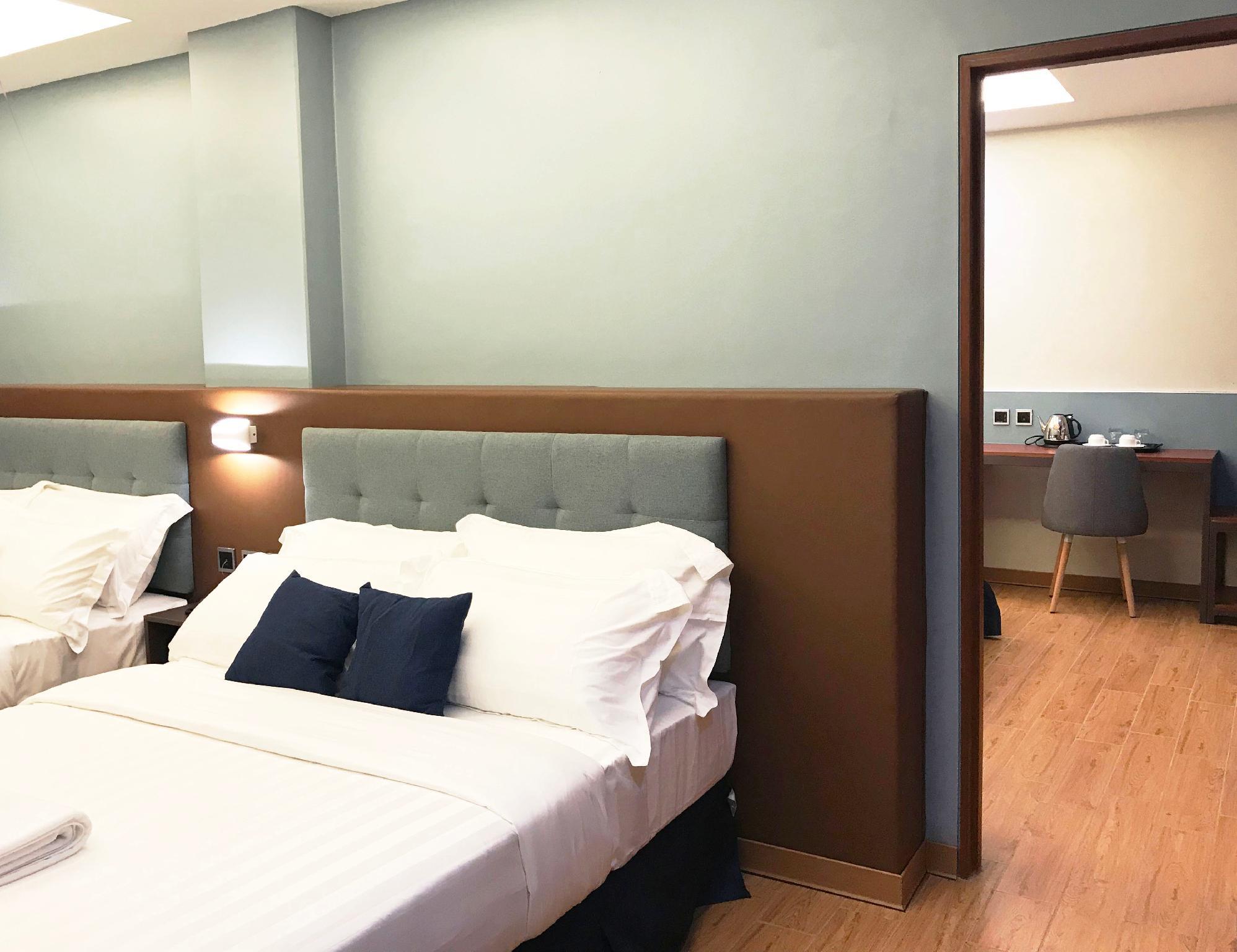 Basic, Double Bed, No Window