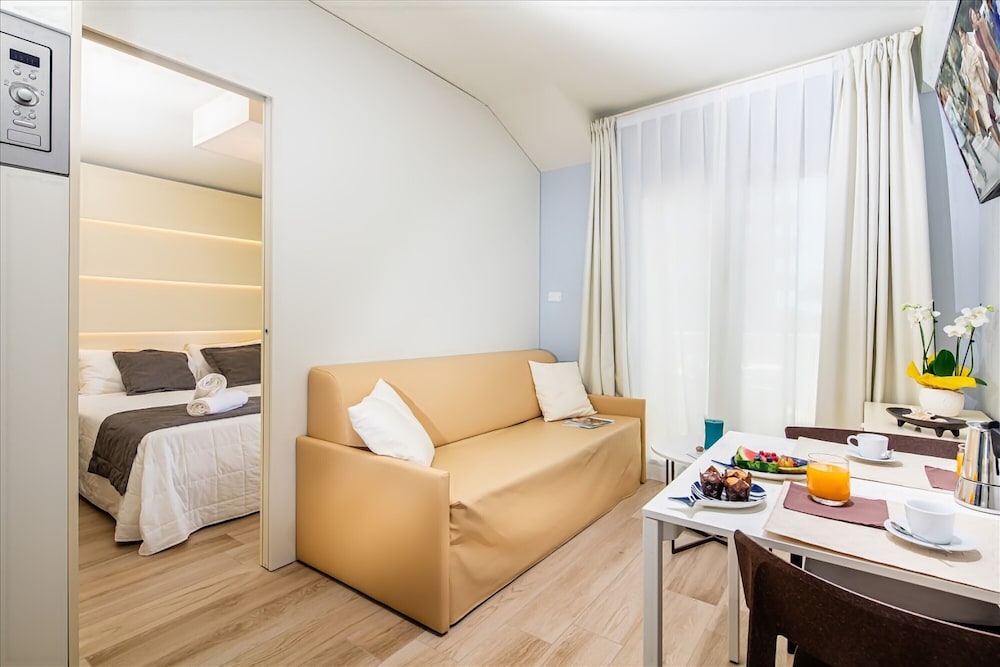 Aparthotel Touring 32/38