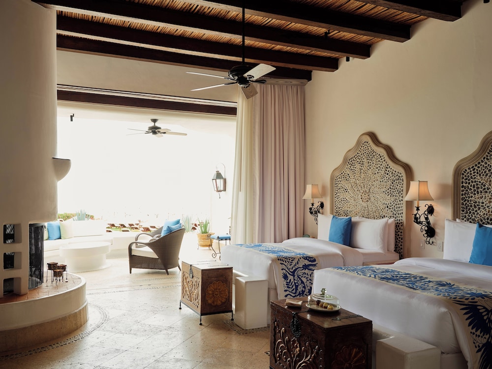 Junior Suite, 2 Queen Beds, Ocean View