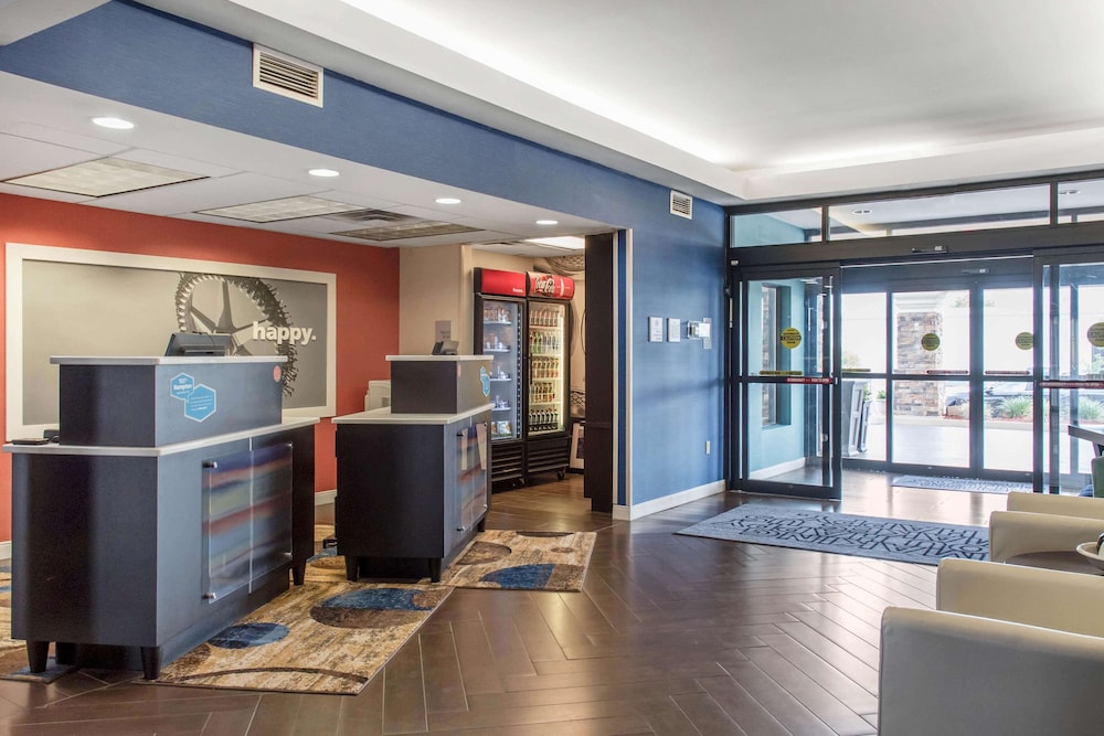 Hampton Inn Douglas 34/50
