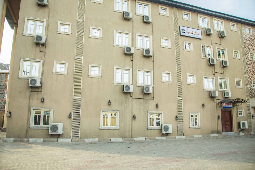 Royal Crest Hotel & Suites 1/50