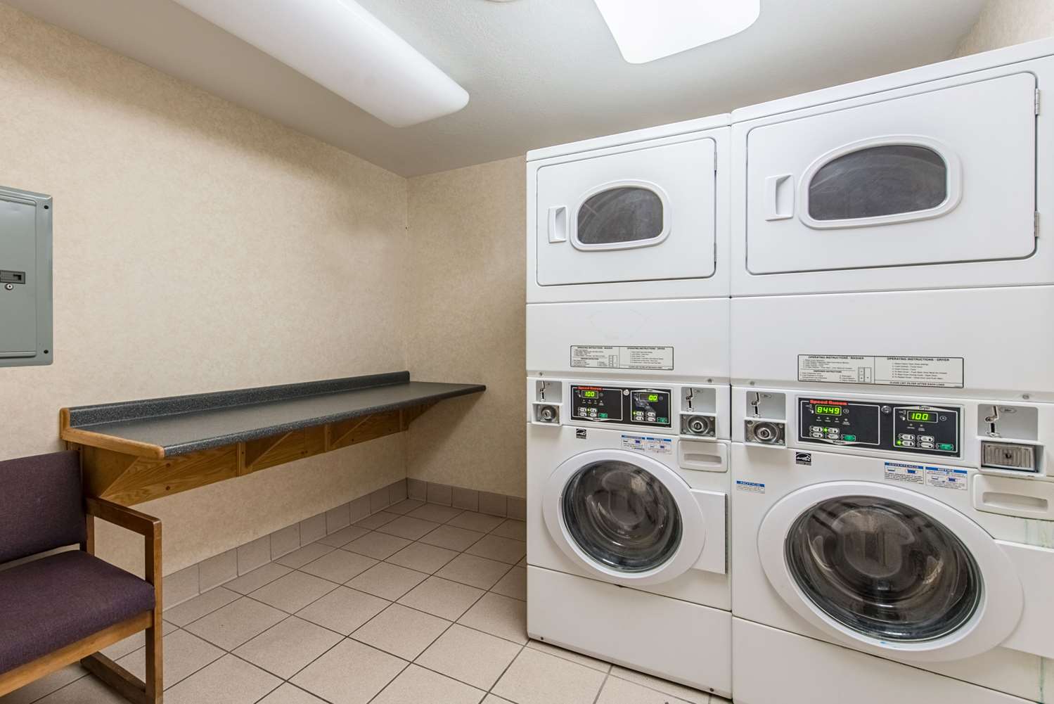 Quality Inn and Suites University Area 4/38
