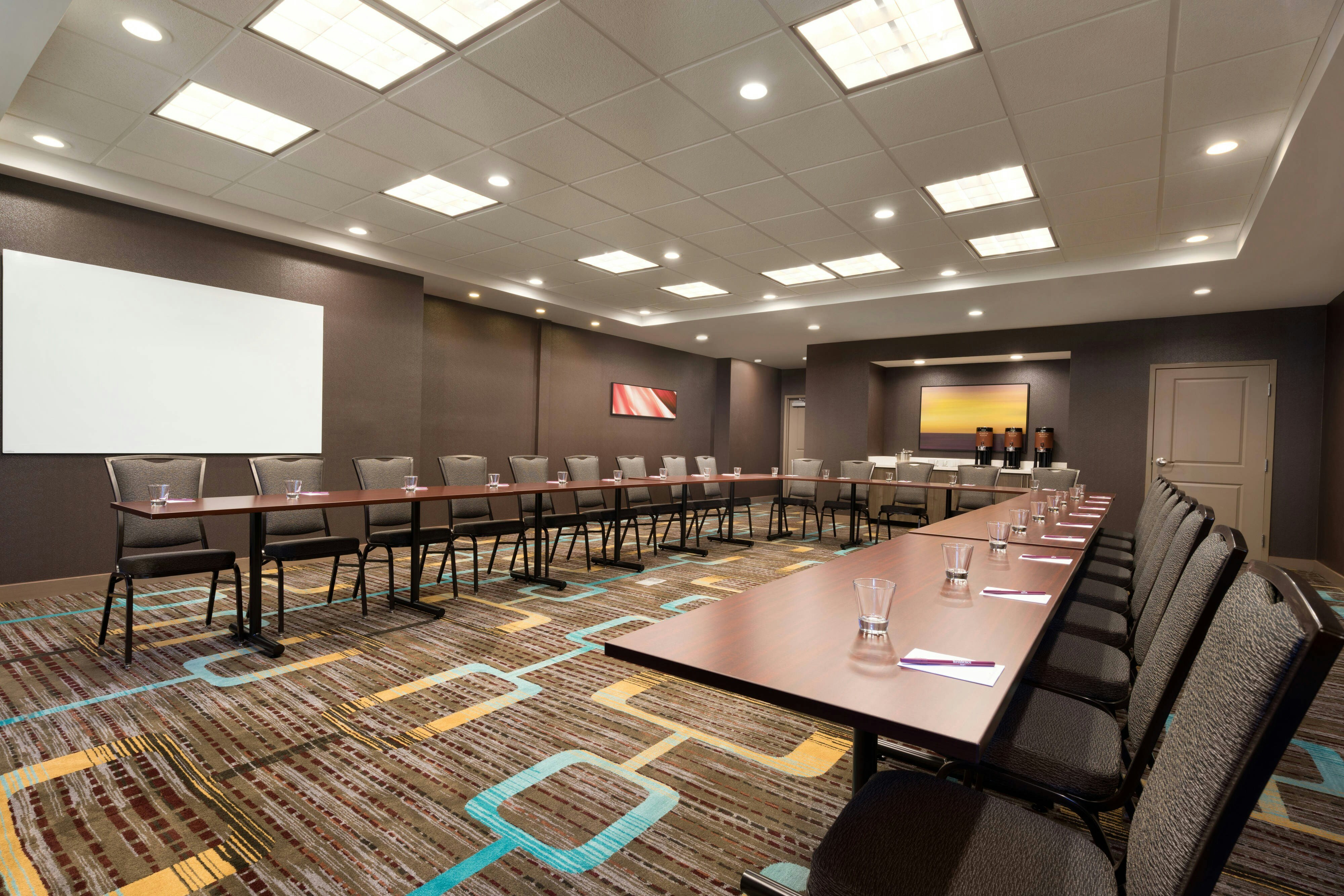 Residence Inn Winston Salem Hanes Mall 39/44