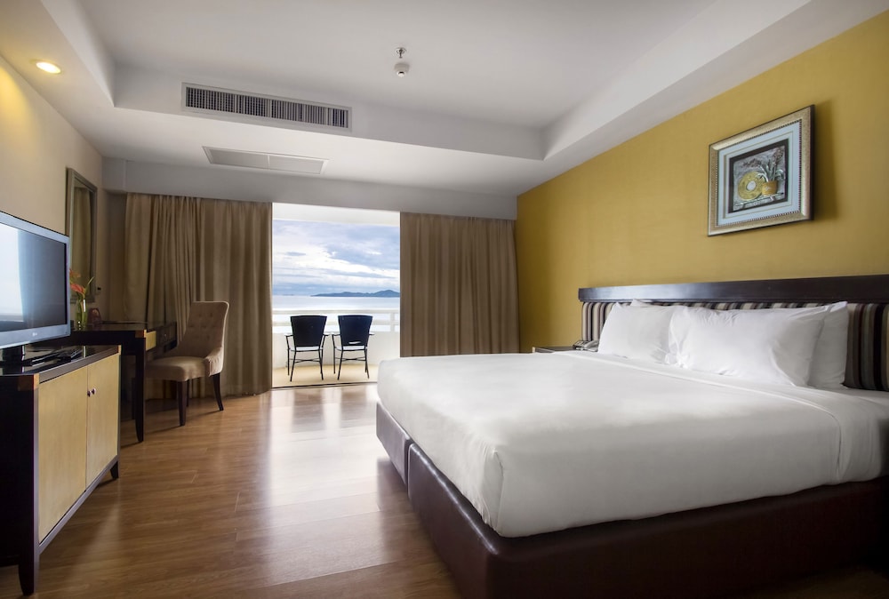 D Varee Jomtien Beach Pattaya Hotel 11/50
