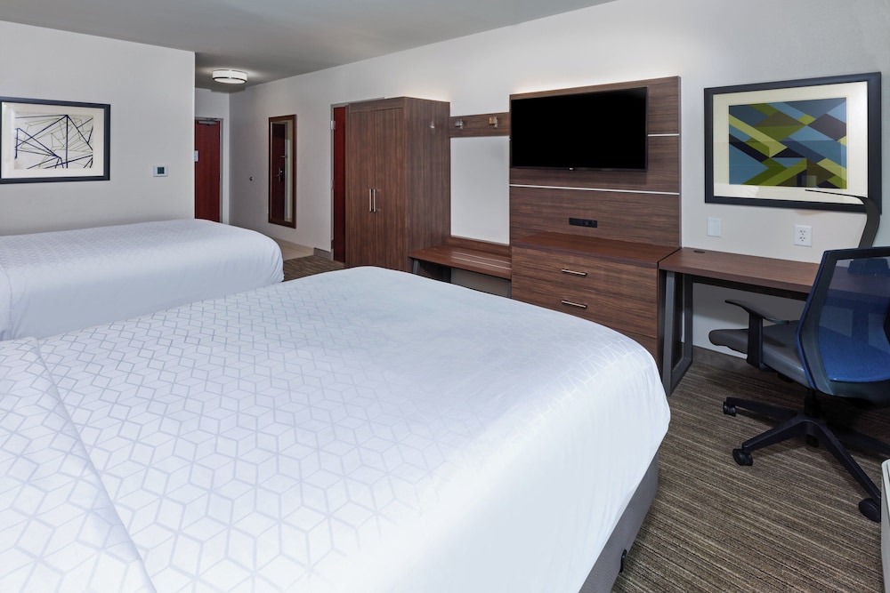 Holiday Inn Express Hotel & Suites Shreveport - West 31/68