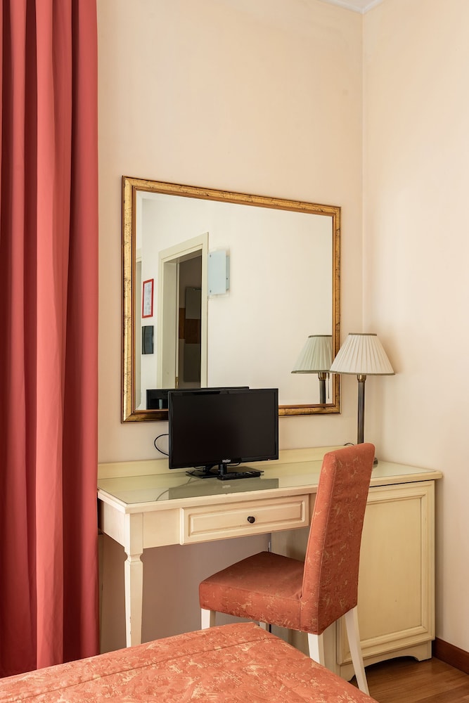 Antico Hotel Alle Acque 42/50