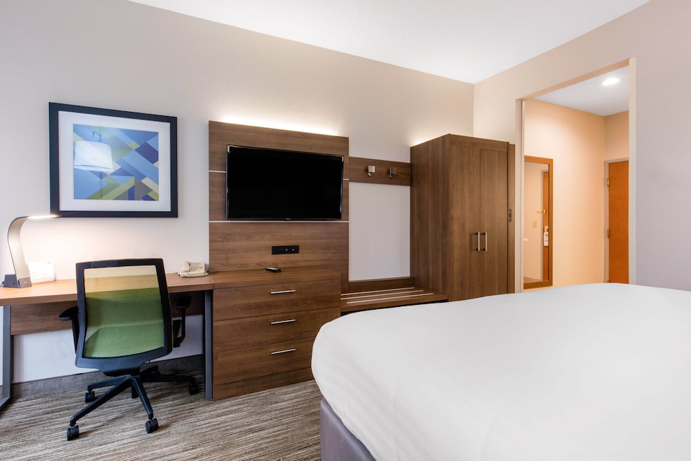 Holiday Inn Express Henderson N Evansville South 17/40
