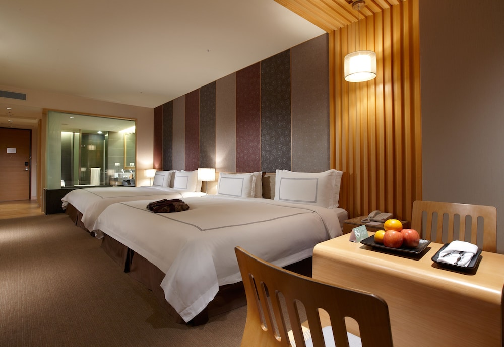 Evergreen Resort Hotel Jiaosi 17/70