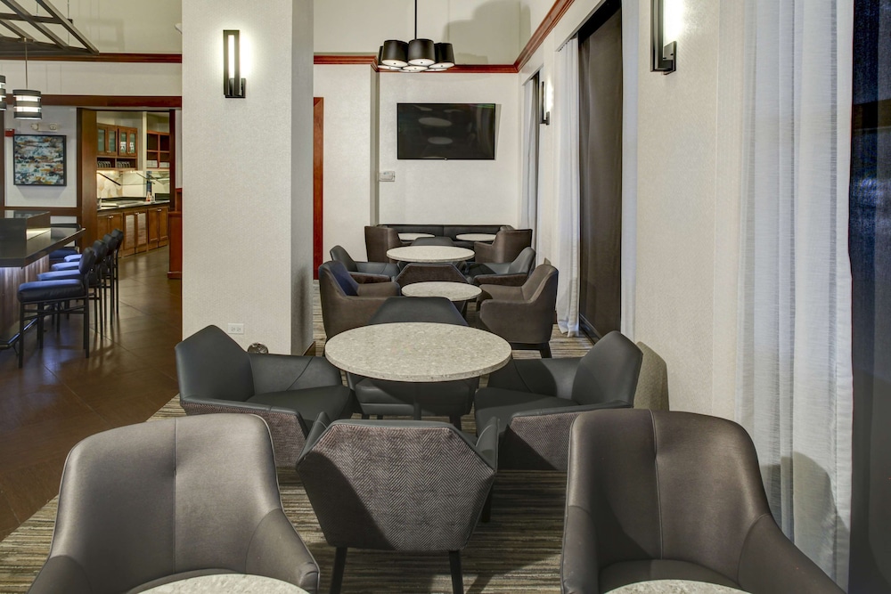Hyatt Place Louisville East 33/60